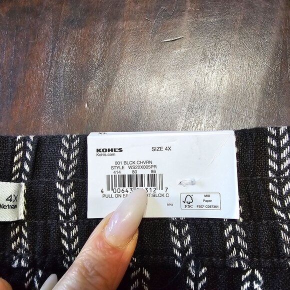 Nwt Sonoma Linen Blend Black Striped Mid Rise Mid thigh sz 4X - Picture 10 of 10